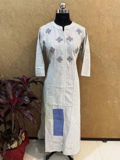 Khadi Grey Kurti Blue Patch Highlighting